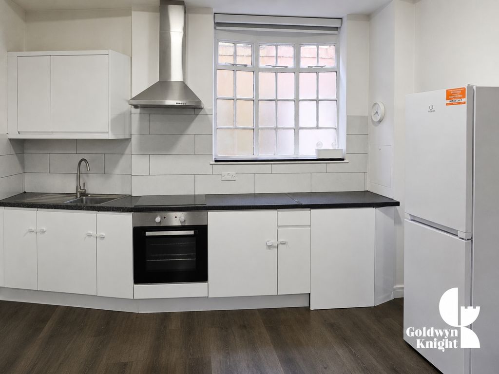 Property photo 3 of 5 Db532B53-65A8-44Ab-Abfd-5d8Af74A6910