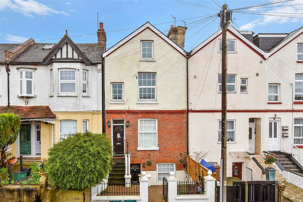 Property photo 1 of 15 External (Web)