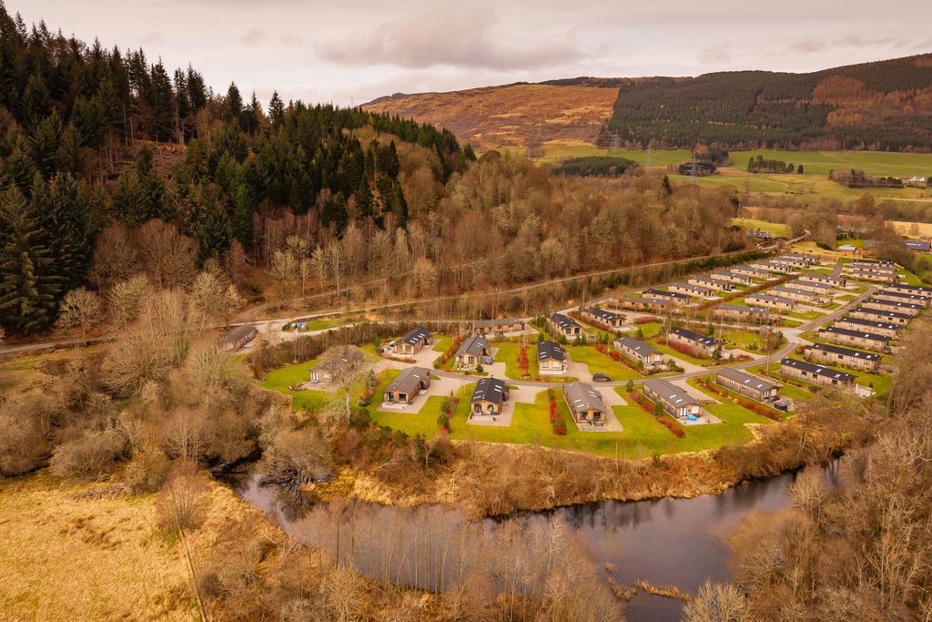 Additional image 38 of 3 bed chalet for sale28 Balloch Park, Aberfeldy PH15