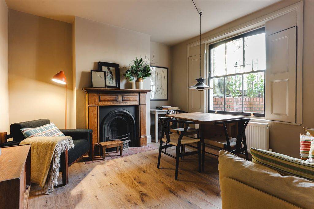 Property photo 3 of 30 Mildmay Road2-9.Jpg