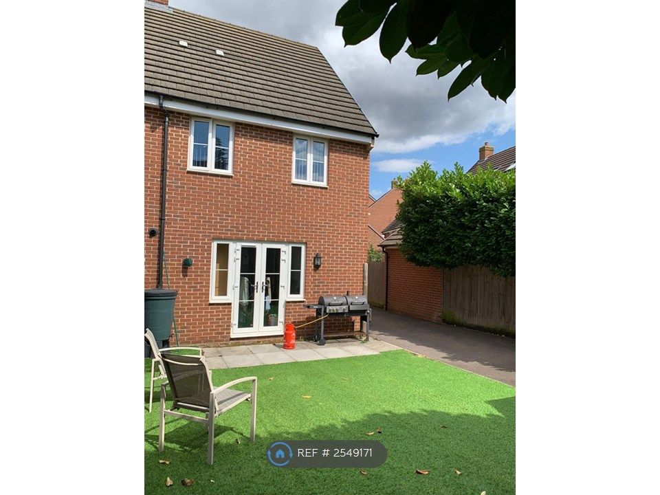 Property photo 2 of 16