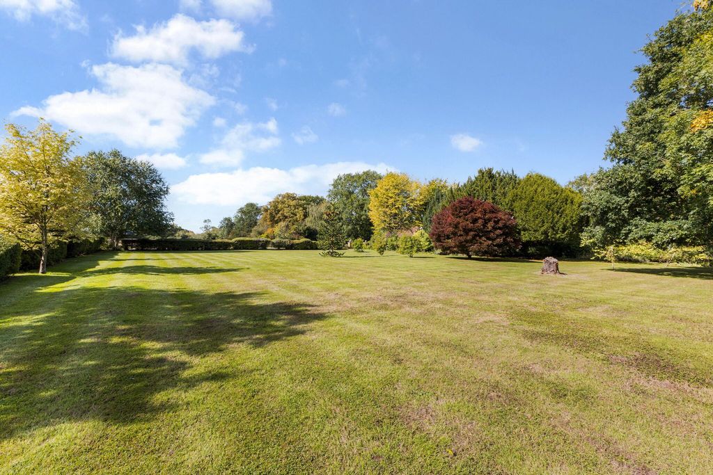 Property photo 3 of 18