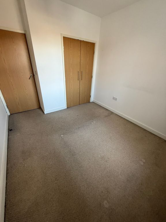 Property photo 3 of 6 Img_4961