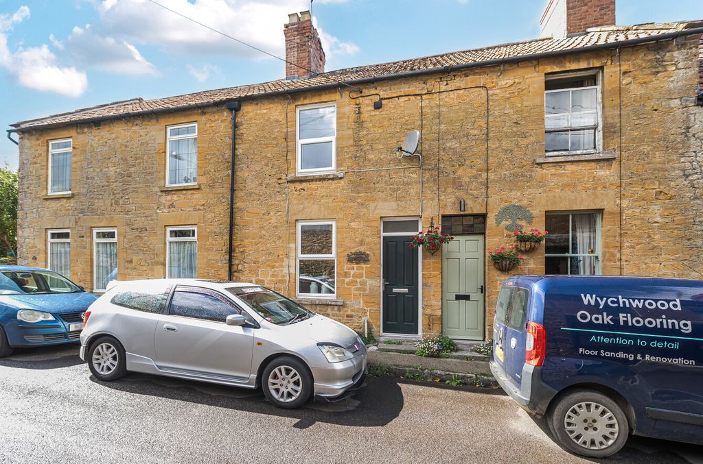 Property photo 3 of 20 1347780-19-68B993...