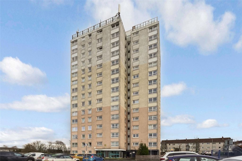 Property photo 1 of 19 Picture No. 18