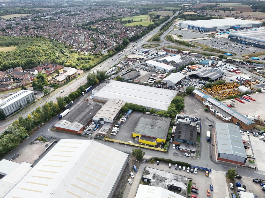 Property photo 2 of 4 Dji_Fly_20250820_164130_0491_1755708127955_Photo.Jpg