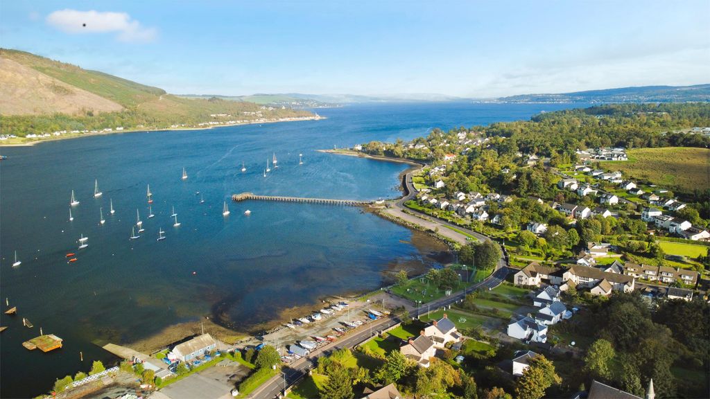 Property photo 1 of 22