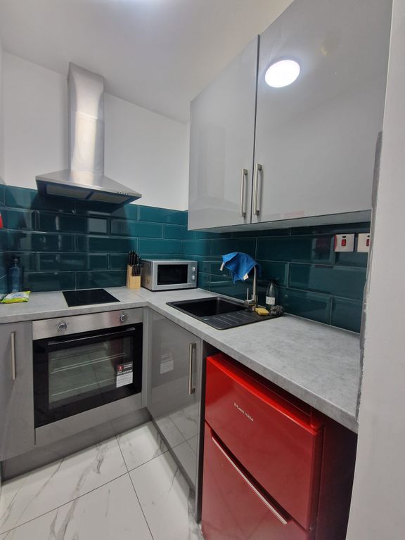 Property photo 2 of 3