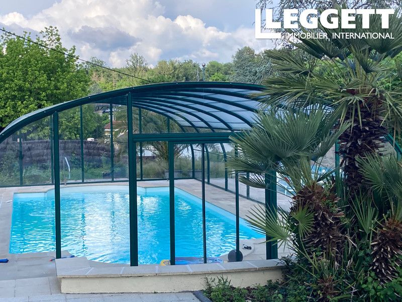 Property photo 2 of 10