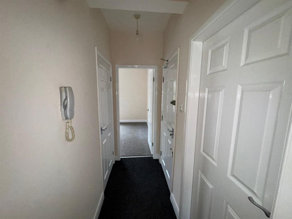 Property photo 1 of 9 Img_5375.Jpg