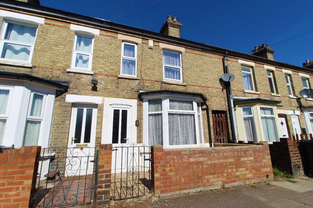 Property photo 1 of 13