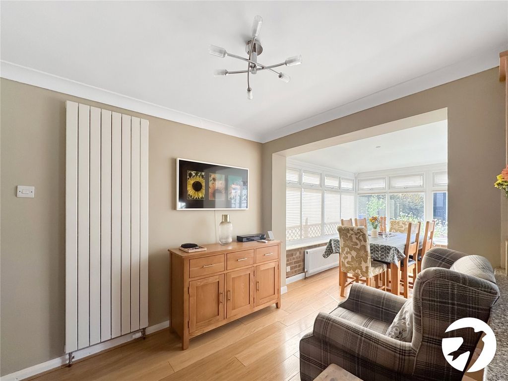 Property photo 2 of 14 Picture No. 03