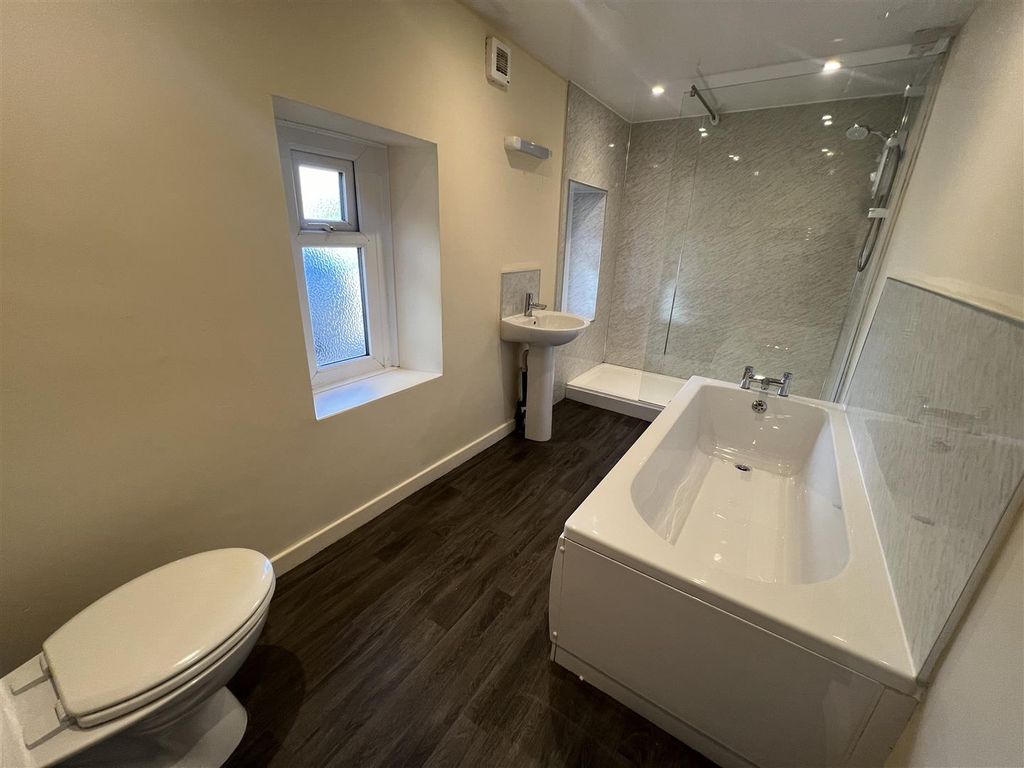 Property photo 3 of 15 Img_0679.Jpeg