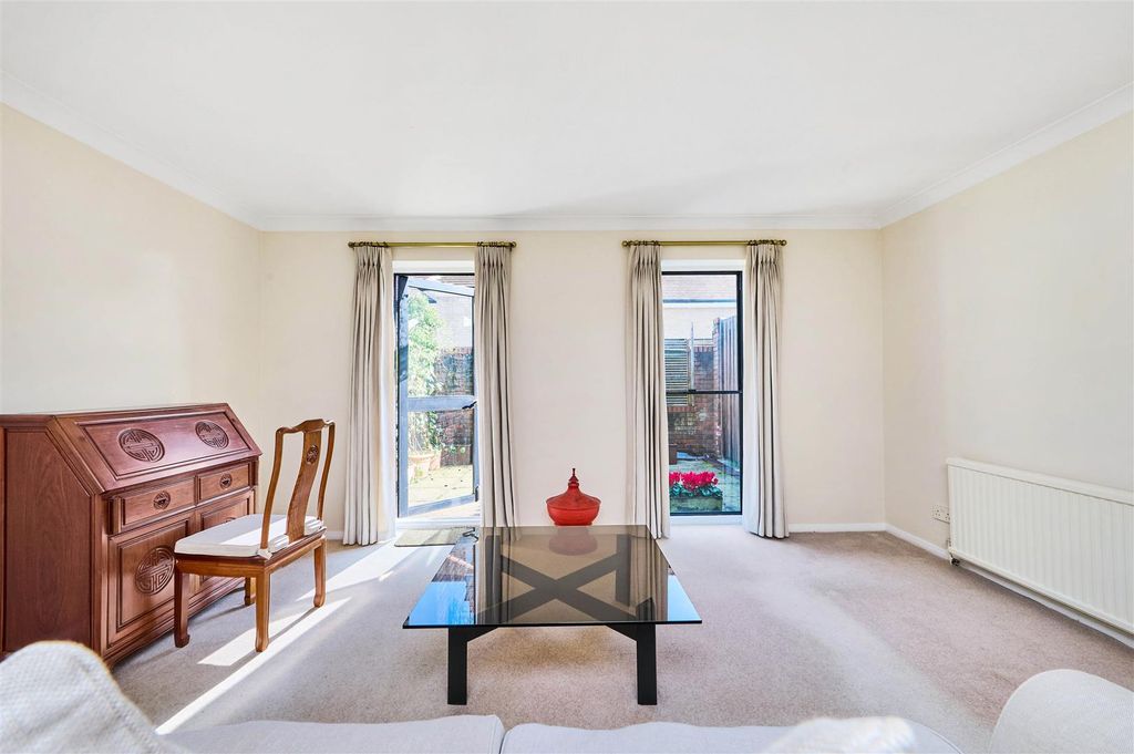 Property photo 2 of 31 Asr_-_Haygarth_Place__Sw19_5Bx_15.Jpg
