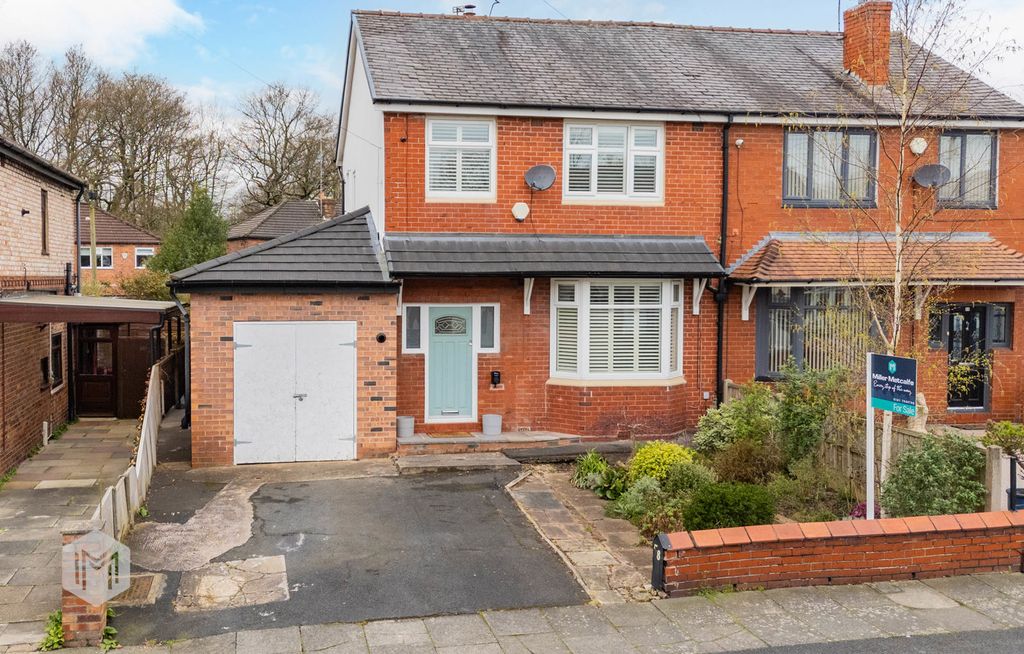 Property photo 1 of 42 Photograph