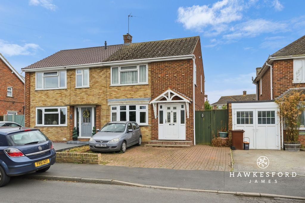 Property photo 1 of 14 Wihtred Road, Bapchild - Front Aspect