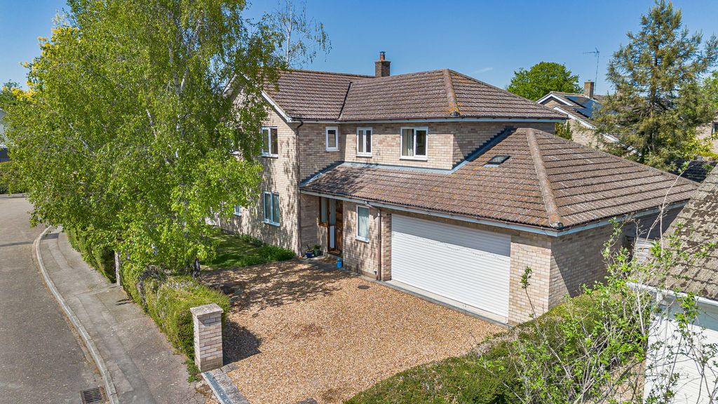 Property photo 1 of 37 680807