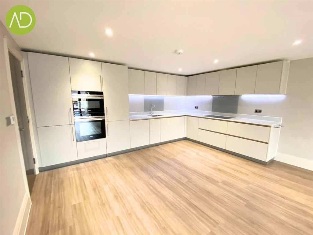 Property photo 3 of 19 8.Jpg