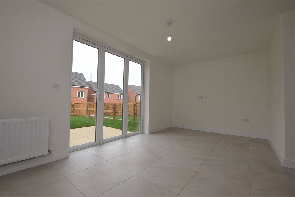 Property photo 2 of 13 Picture No. 02