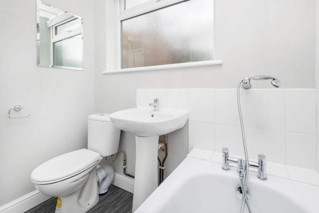 Property photo 3 of 12 Photo 3