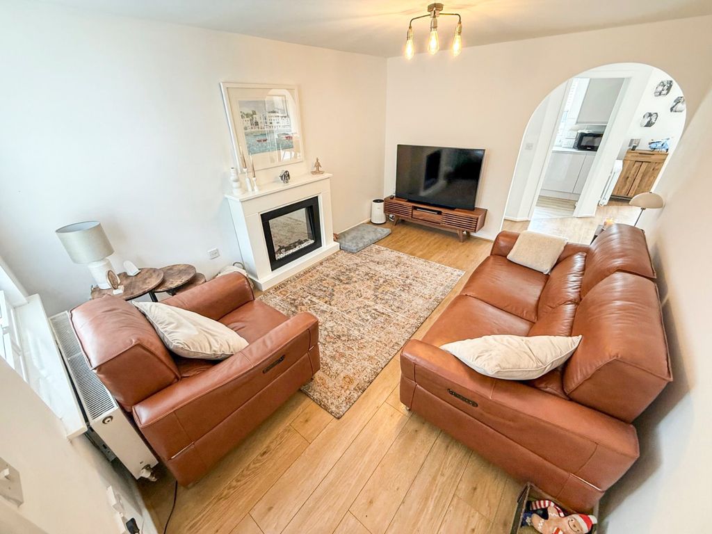Property photo 2 of 19 Picture No. 20