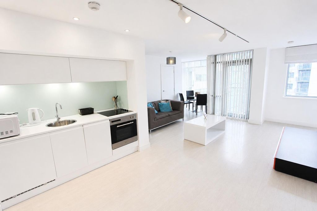 Property photo 1 of 9 Bright And Airy Modern Open-Plan Living Area...