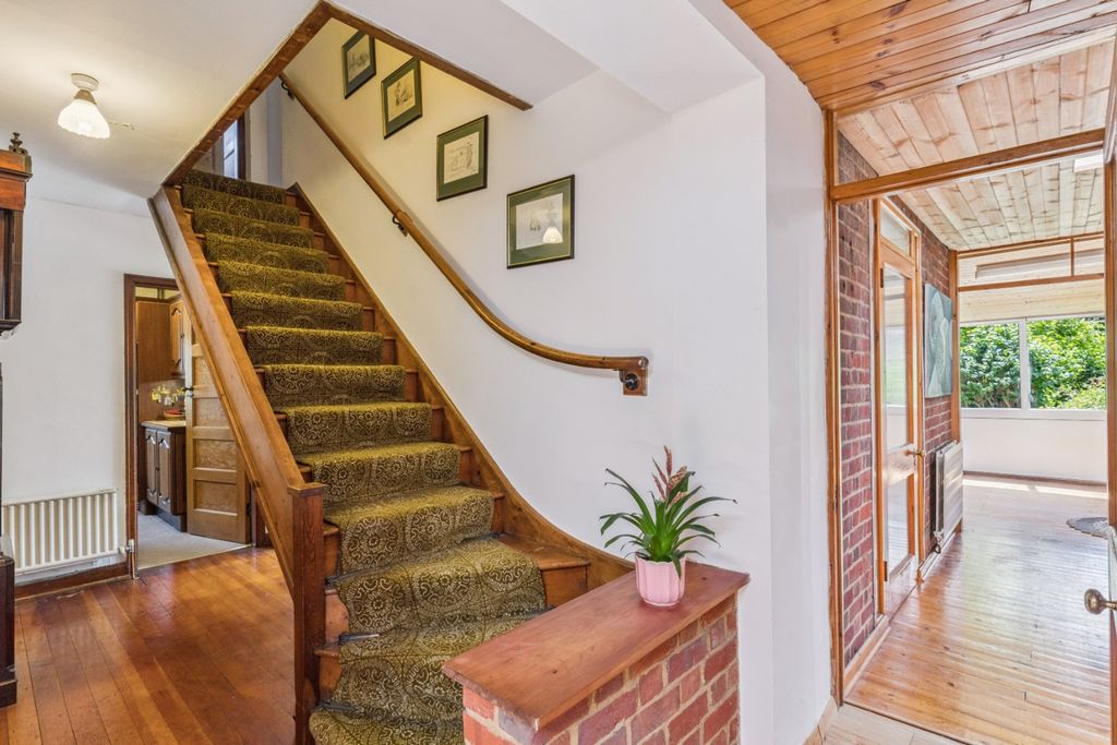 Property photo 2 of 39 4267165