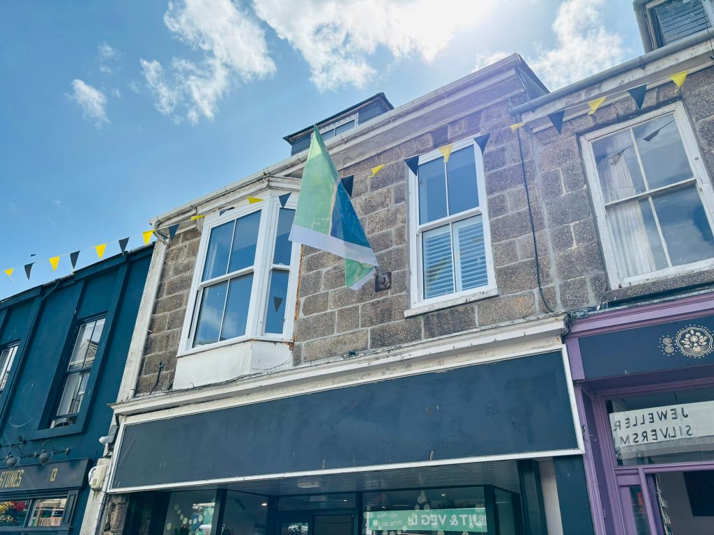 Property photo 1 of 11 Img_1226