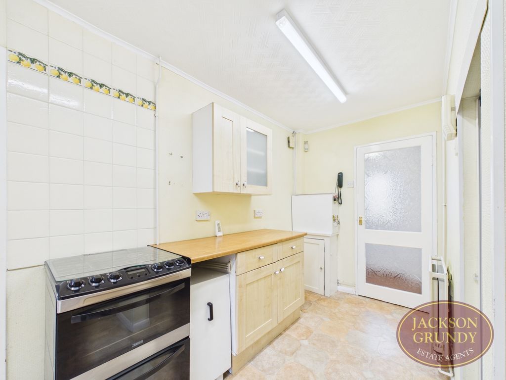 Property photo 3 of 11 Pike Lane