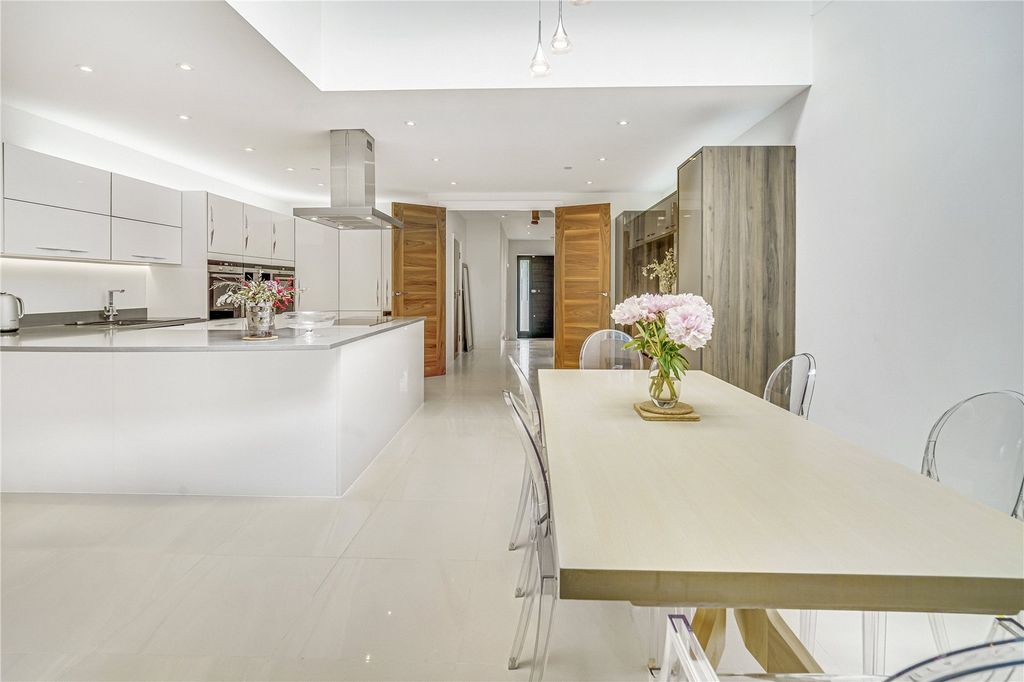 Property photo 1 of 15 Kitchen