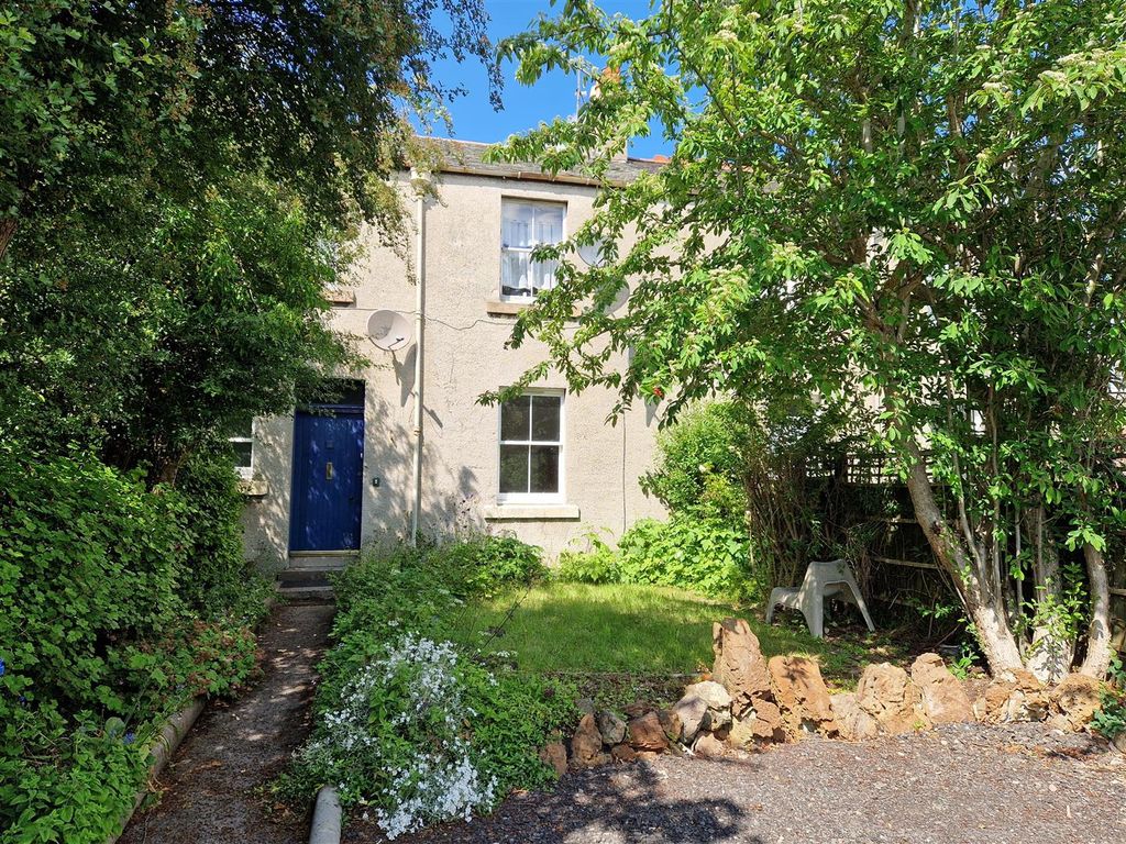 Property photo 1 of 14