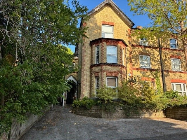 Property photo 1 of 5
