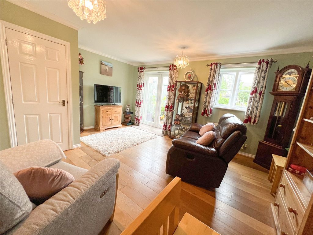 Property photo 3 of 13 Picture No. 09