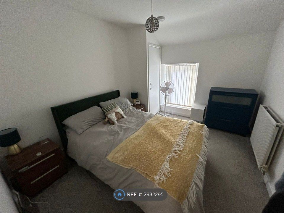 Property photo 3 of 4