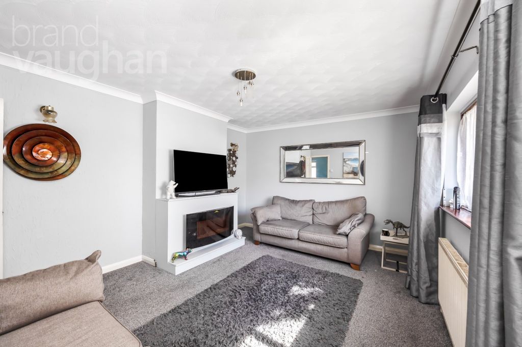 Property photo 3 of 22 Picture No. 17