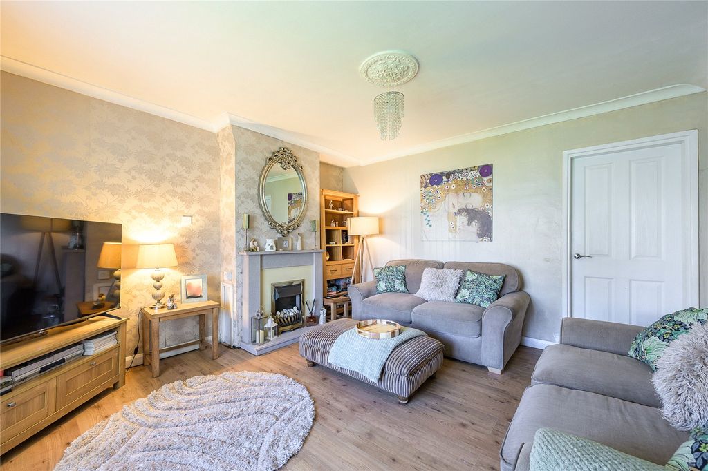 Property photo 2 of 19 Picture No. 07