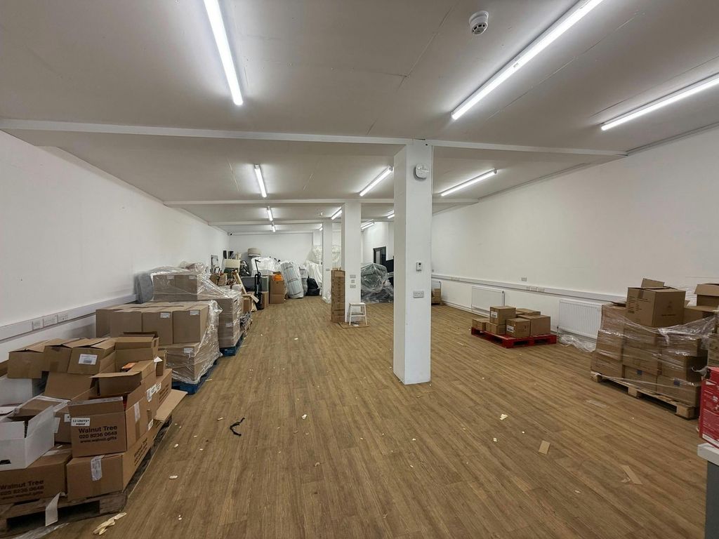 Property photo 3 of 4 21.Jpg