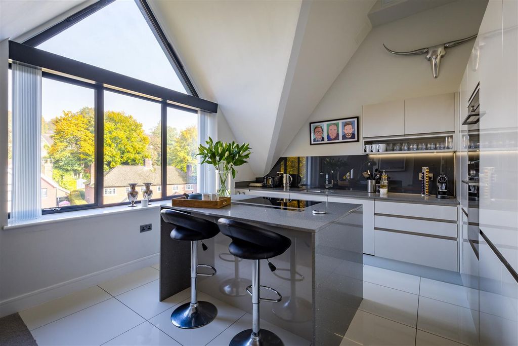 Property photo 3 of 22 5_St_Catherine_S_Place-4.Jpg