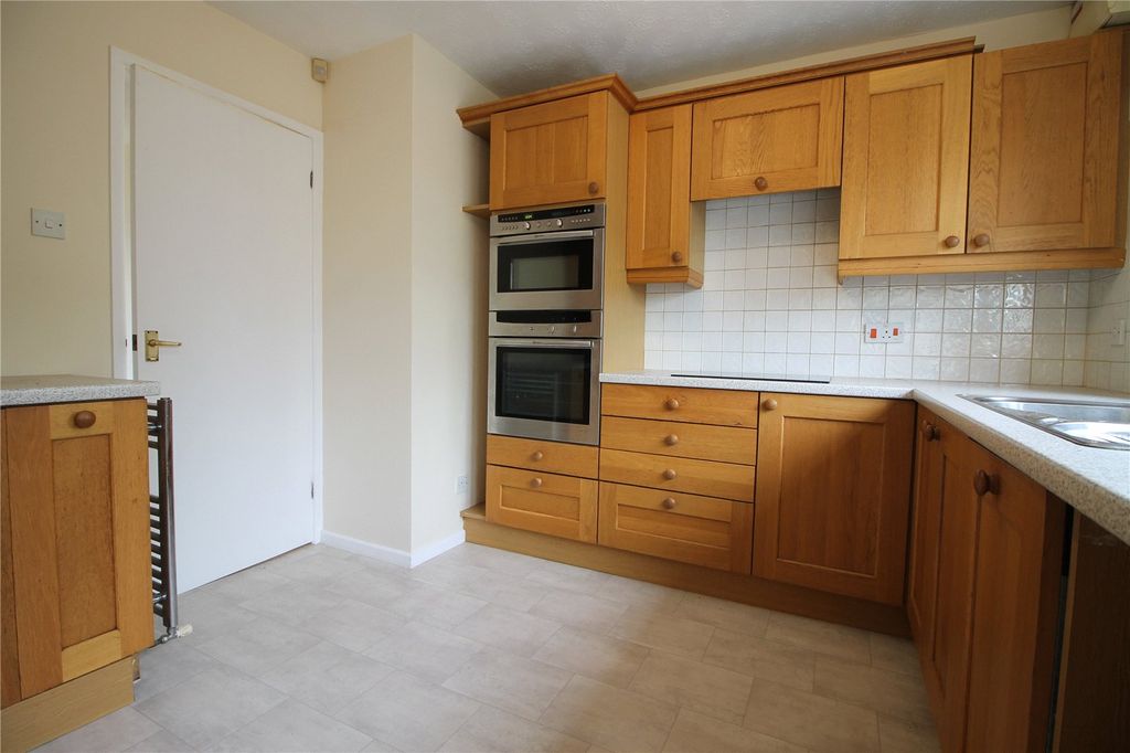 Property photo 3 of 12 Picture No. 25