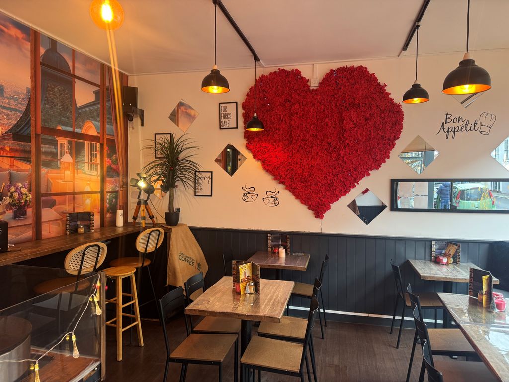 Property photo 1 of 6