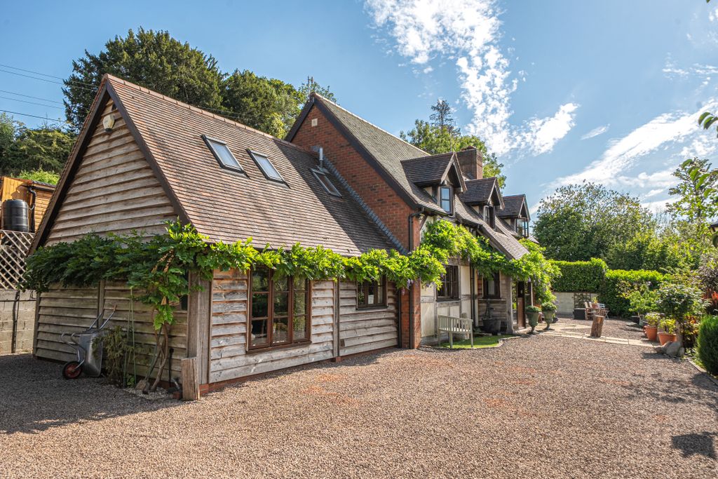 Property photo 2 of 26 1-6A7Df244E4Dba-1504218-19Ffbe97798d4-1-1-1