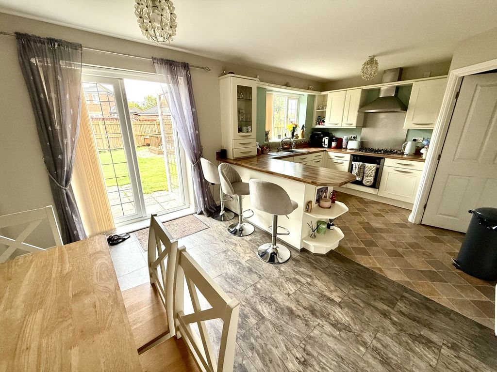 Property photo 3 of 16 Img_0354