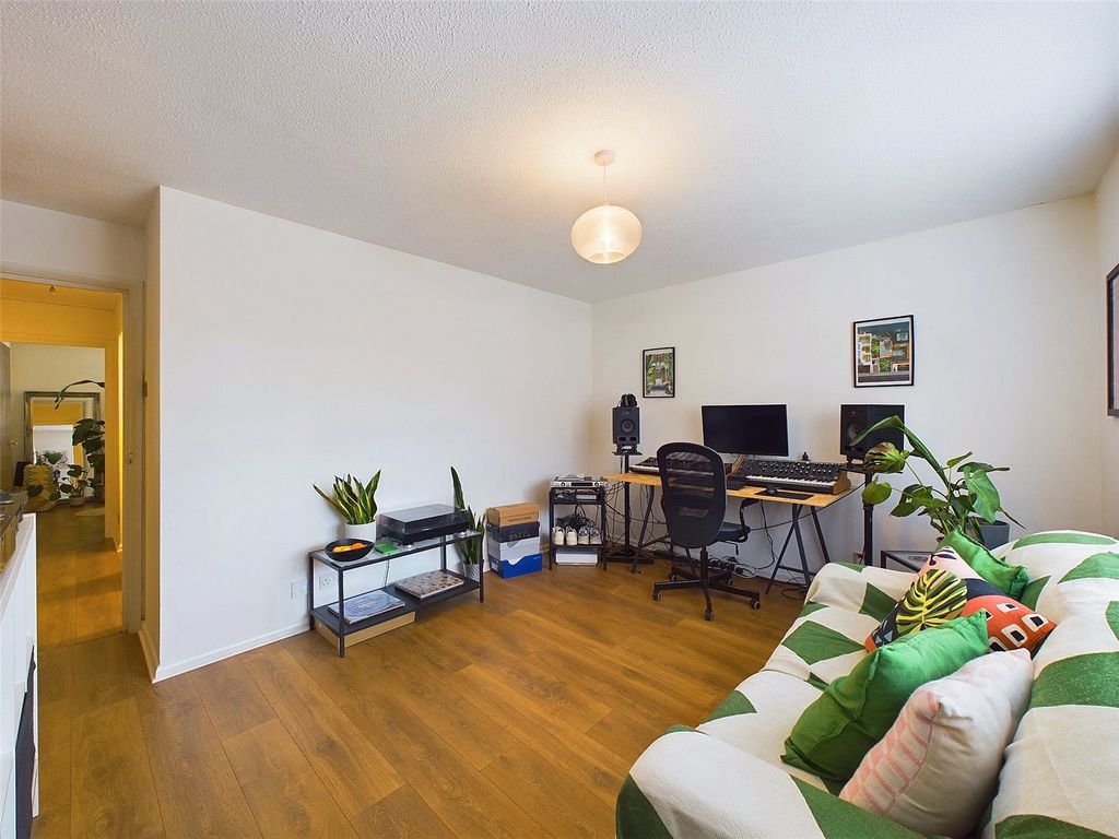 Property photo 3 of 9 Picture No. 02
