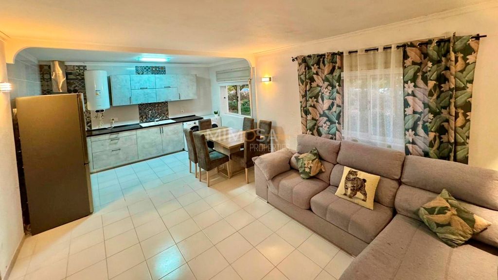 Property photo 3 of 25