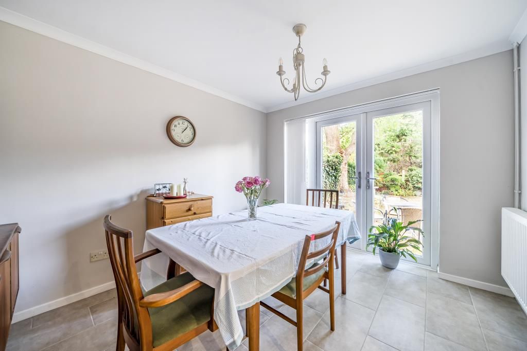 Property photo 3 of 16 Dining