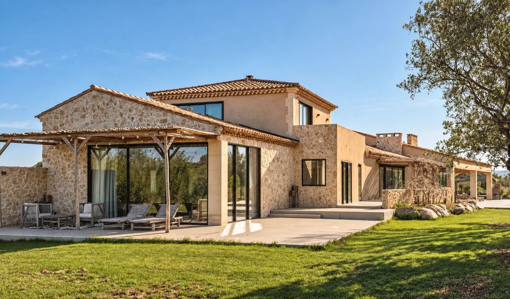 Property photo 1 of 21