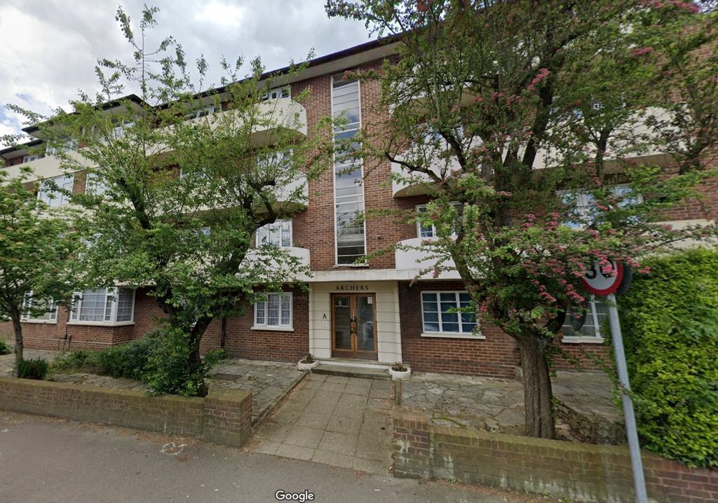 Property photo 1 of 6