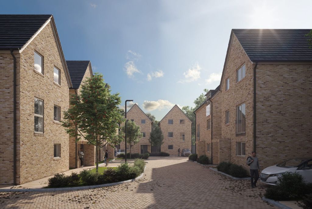 Property photo 1 of 11