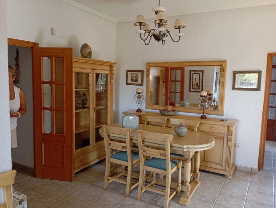 Property photo 2 of 44