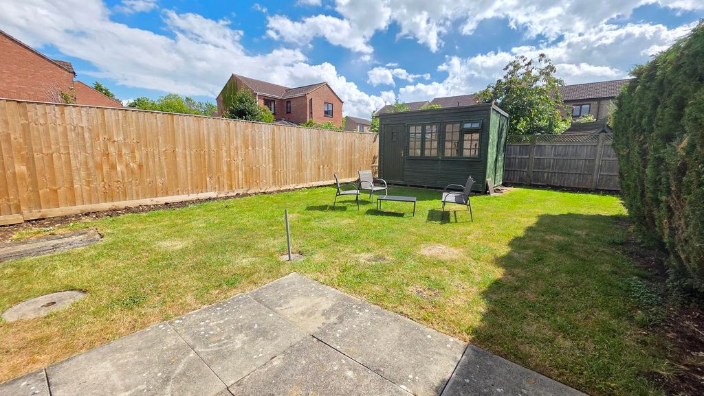 Property photo 3 of 13